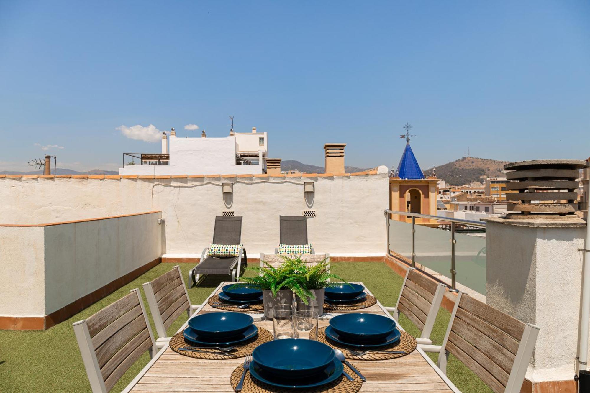 Appartamento C103 - Sunny Terrace, Old Town Views Málaga Esterno foto